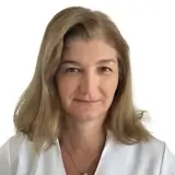 Dr. Hanis Eszter
