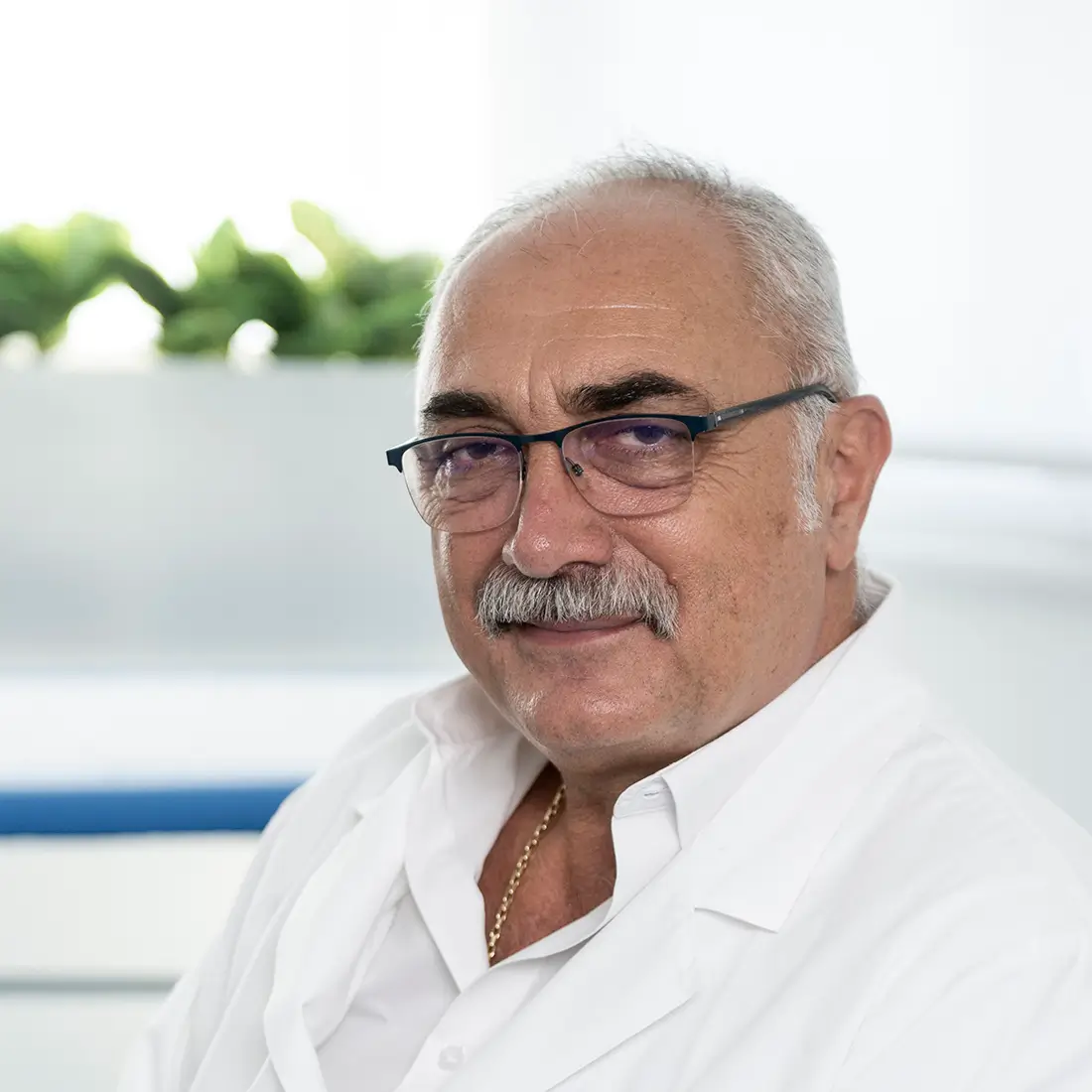 Dr. Hadjiev Janaki